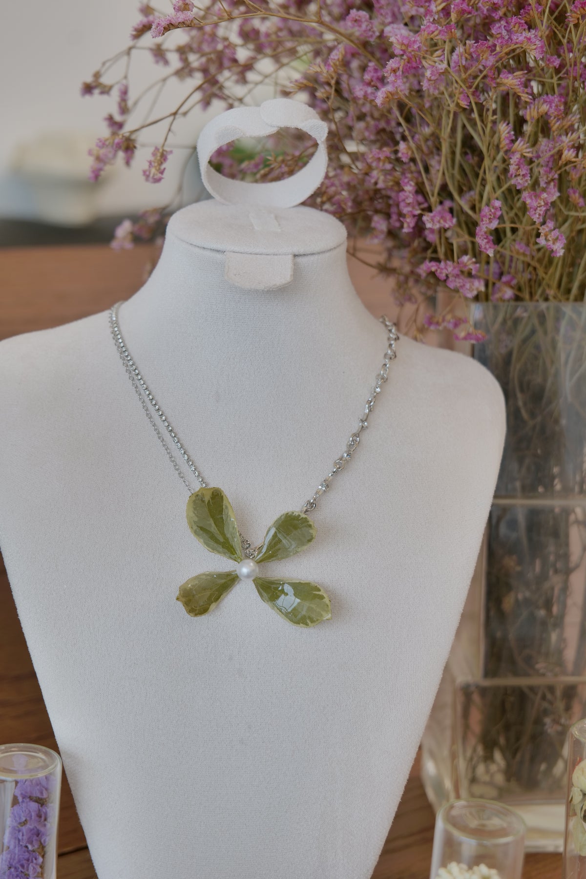 botanical detail of Golden Edge Euonymus leaf floral pendant necklace, handmade botanical jewellery by Terra Decode