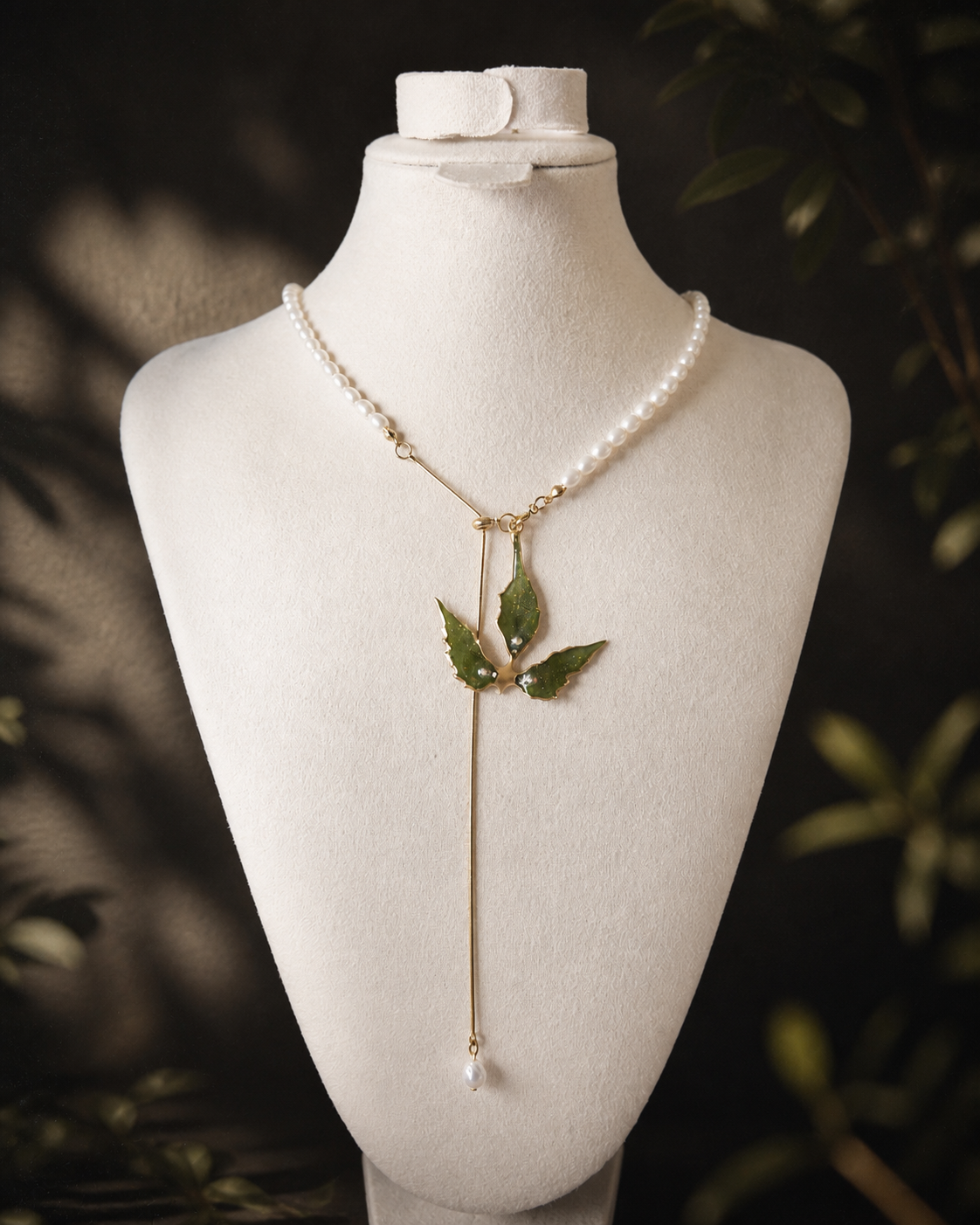 Front display view of the Boston Ivy Pearl-Drop Split-Chain Necklace, Boston Ivy Pearl-Drop Split-Chain Necklace botanical jewellery by Terra Decode