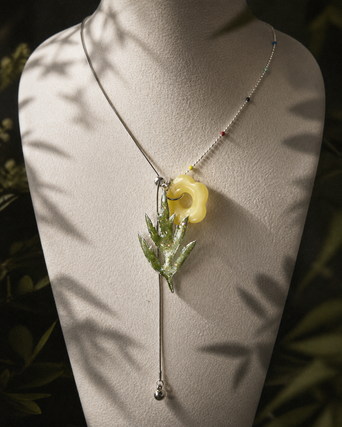 Detail of the mixed-chain construction and silver-toned links, Chinese Mugwort Botanical Mixed-Chain Necklace botanical jewellery by Terra Decode