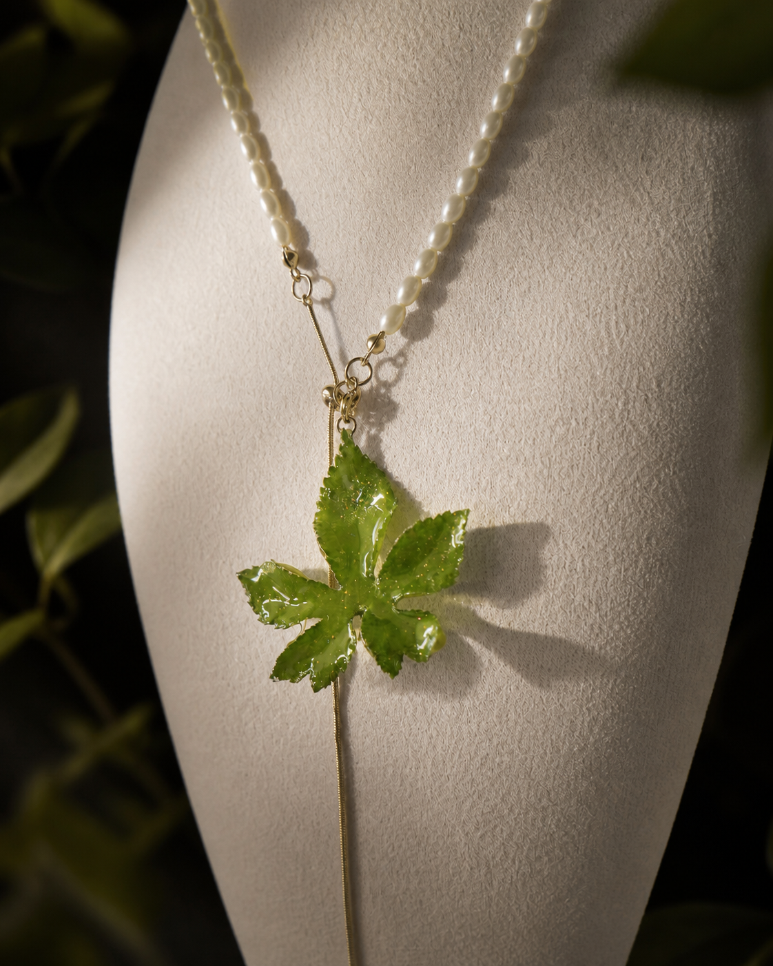 View of the real Japanese hop pendant and imitation-pearl chain section, Japanese Hop Pearl-Drop Adjustable Lariat Necklace botanical jewellery by Terra Decode