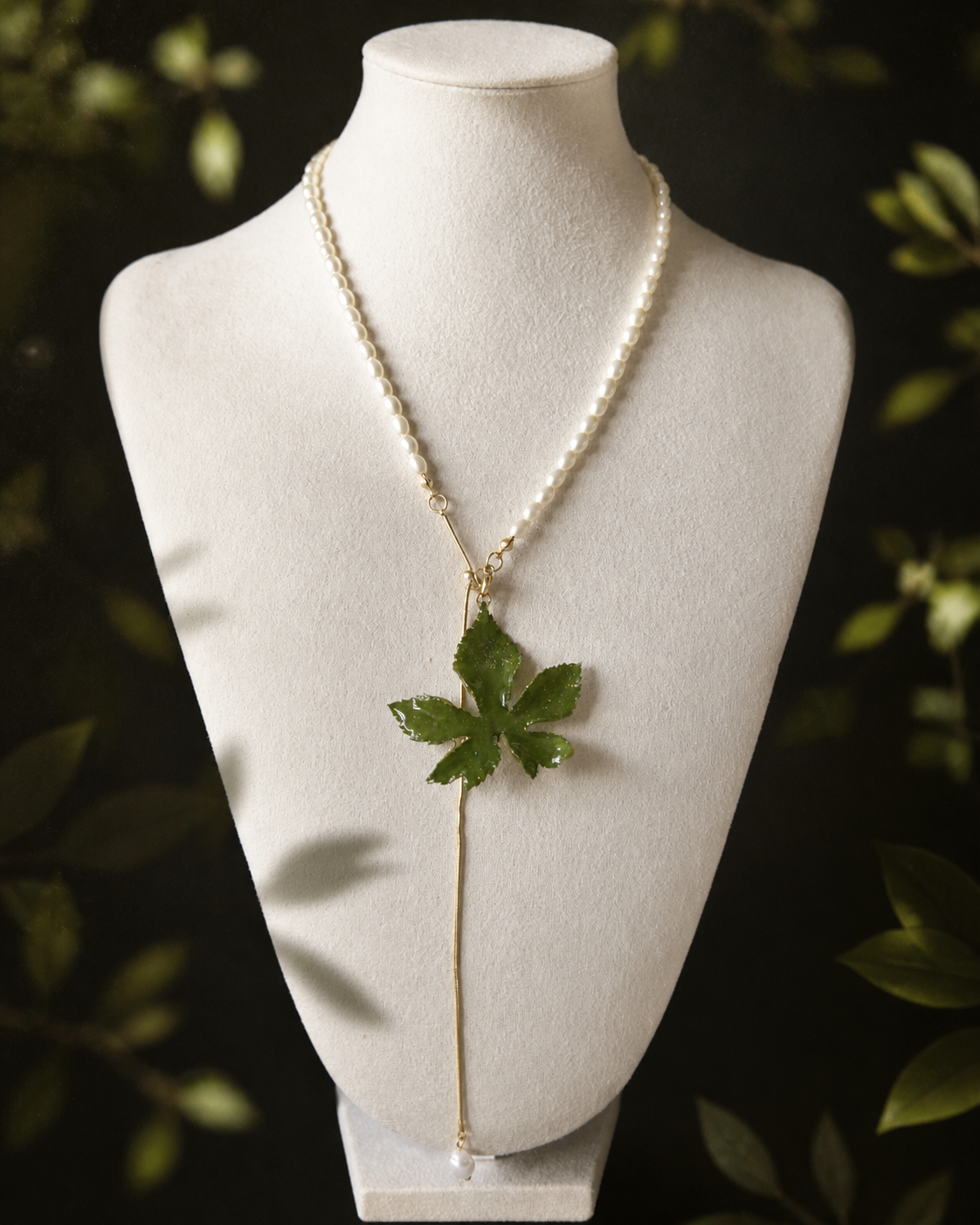 Close view of the preserved Japanese hop leaf texture, Japanese Hop Pearl-Drop Adjustable Lariat Necklace botanical jewellery by Terra Decode